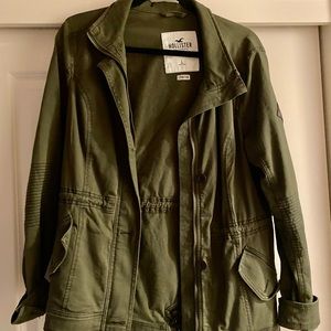 Hollister cargo jacket - army green- size large.